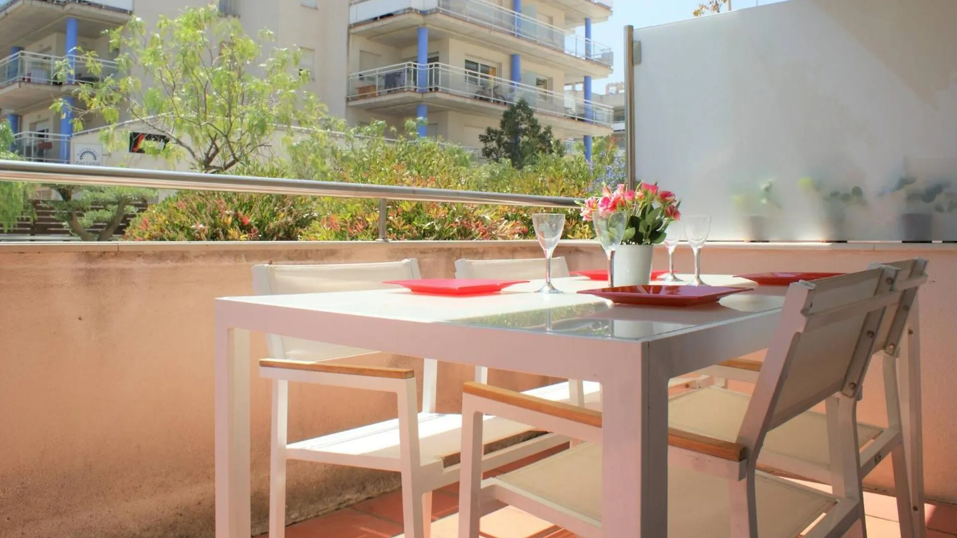 Precioso Apartamento Para 6 Personas Av-74 Roses Appartement